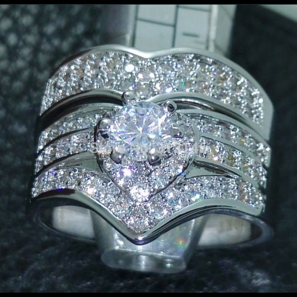 2 Set White Sapphire 18k White Gold Filled Ring - Picture 2 of 8